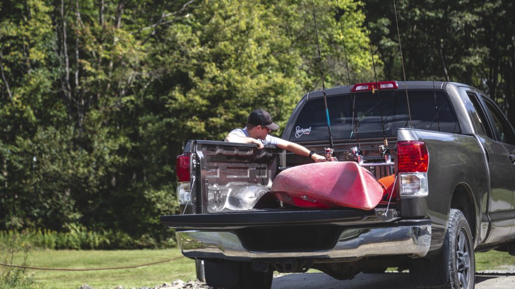Best Way To Transport a Kayak and Fishing Equipment - Portarod